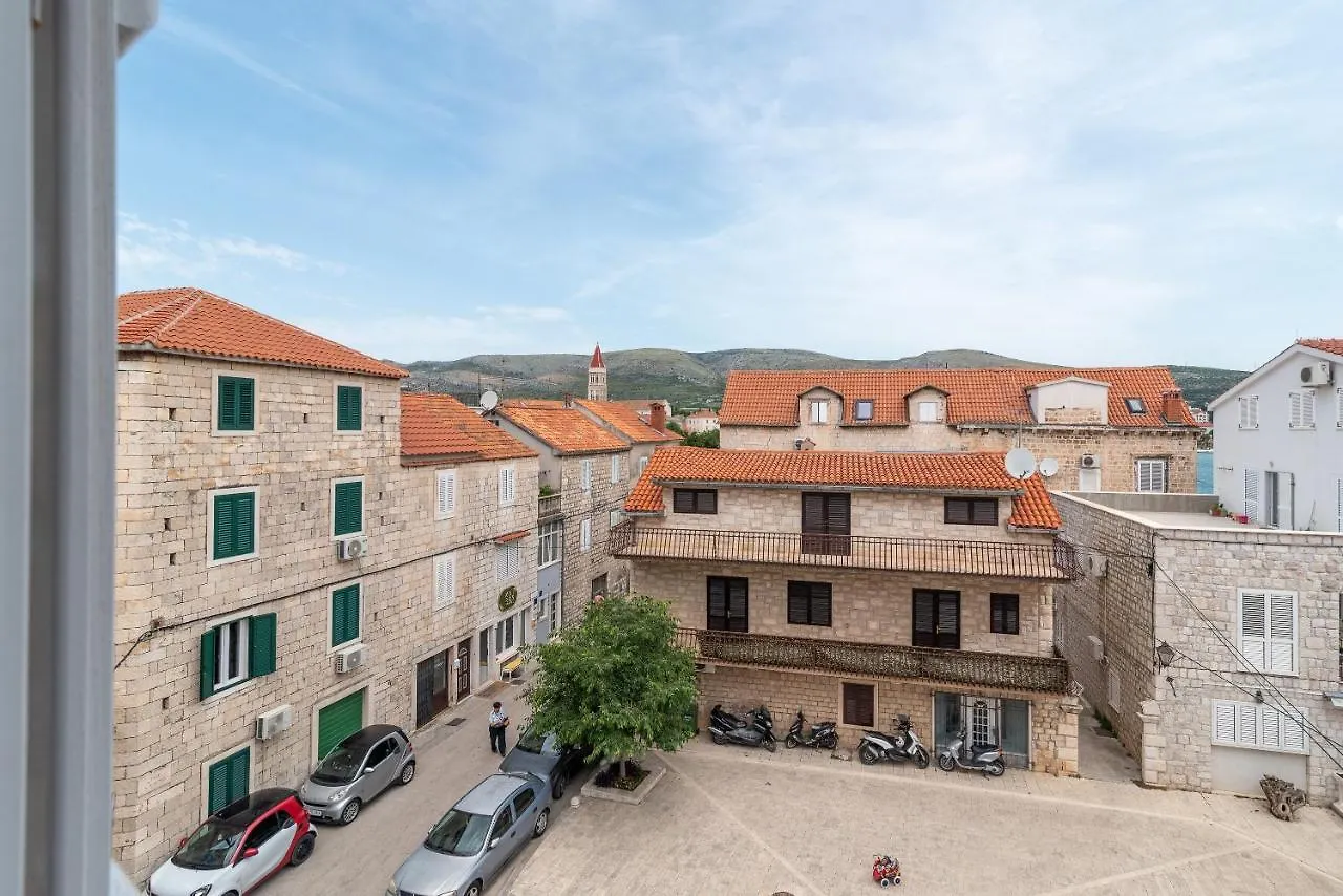 Apartments Leonarda Trogir Croacia