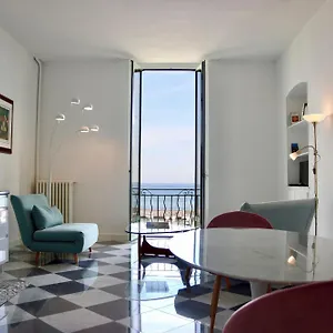  Appartement Le Grand Prestigieux Et Unique, Vue France